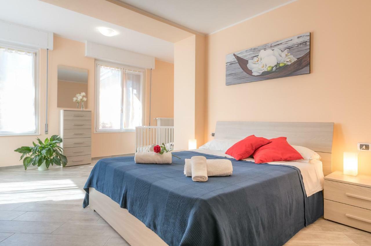 Casa dei Platani Wi-Fi Parcking Free Apartment San Siro  Bagian luar foto